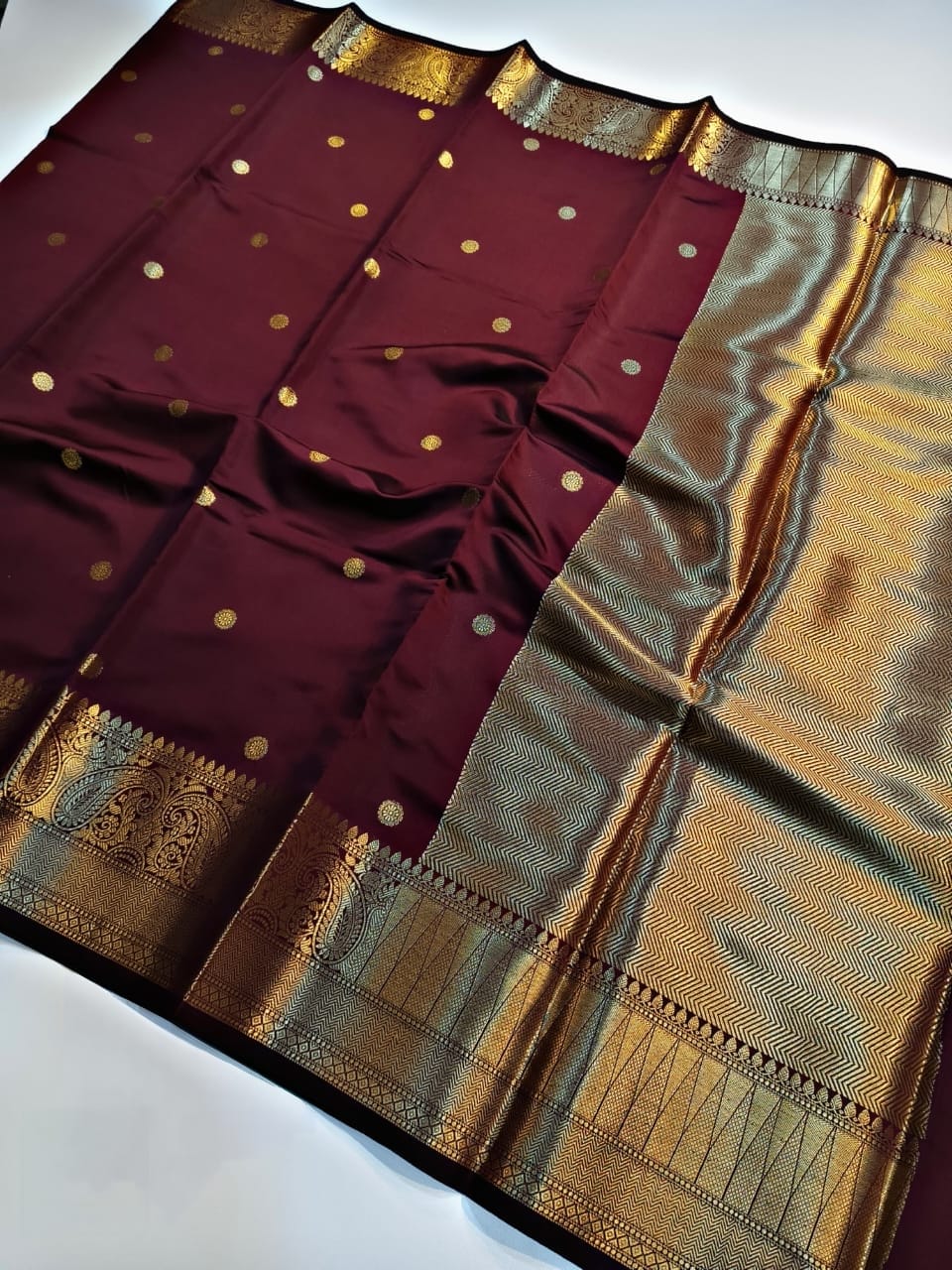 HAAHAA's Women’s Brown Silk Blend Saree with Rich Gold Zari Border |Wedding Saree | Elegant Indian Style Saree with Blouse Piece