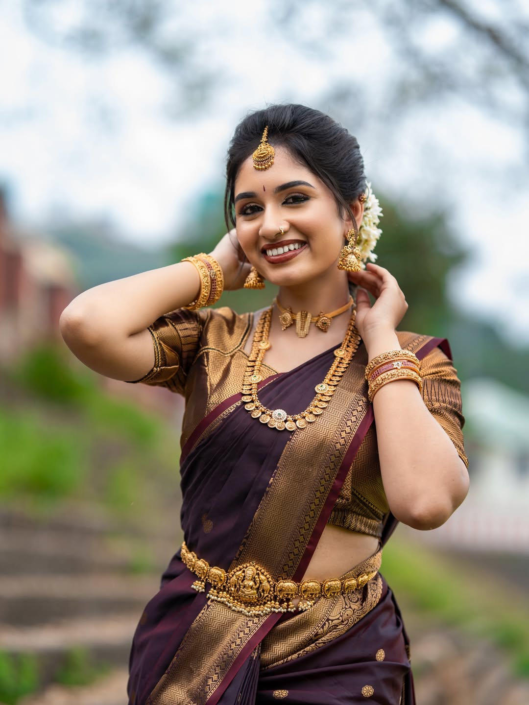 HAAHAA's Women’s Brown Silk Blend Saree with Rich Gold Zari Border |Wedding Saree | Elegant Indian Style Saree with Blouse Piece