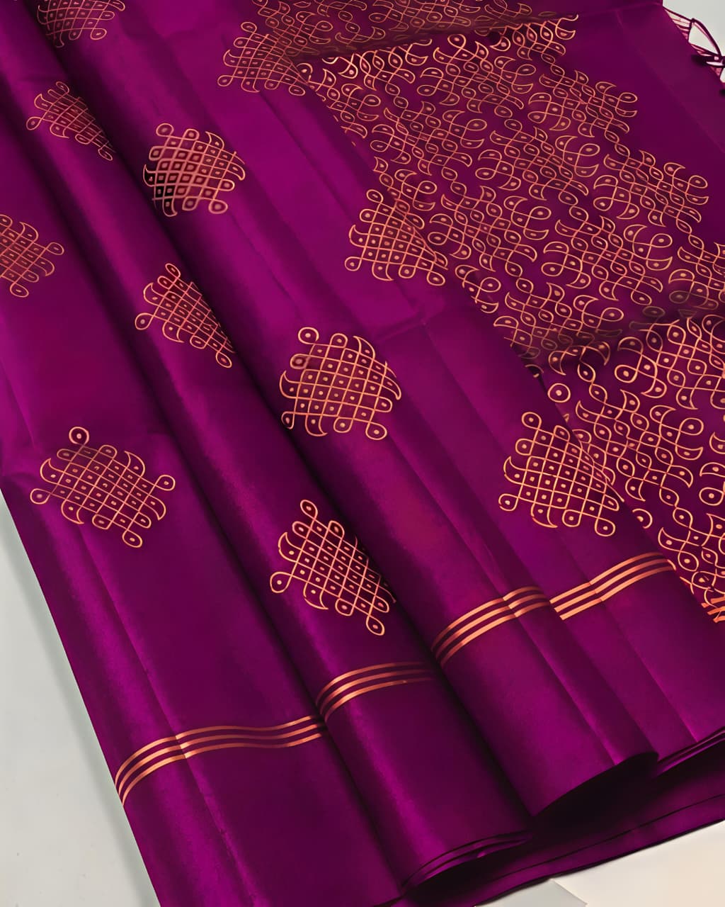 HAAHAA's Kolam Soft silk saree with blouse for women | Kolam saree